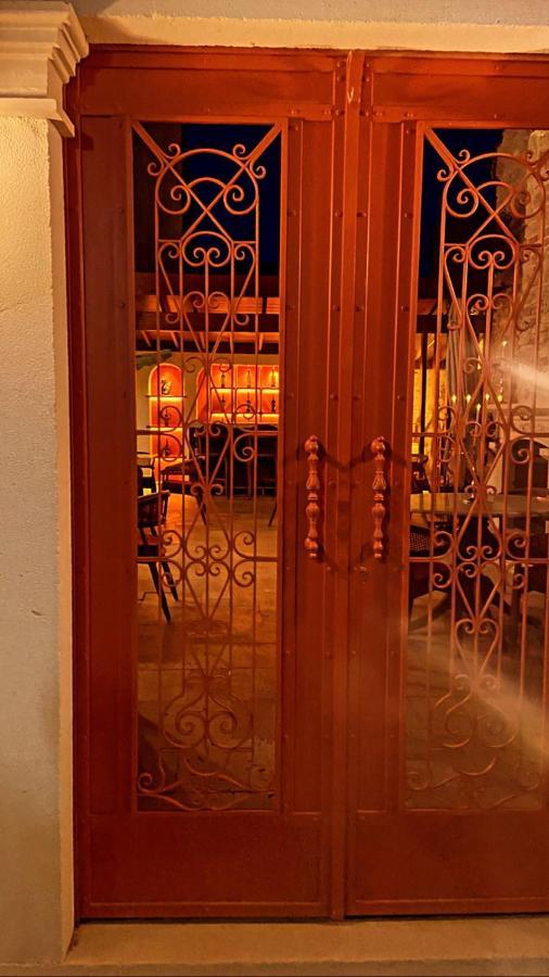 Dionysos 1789 Boutique Hotel Foça Esterno foto