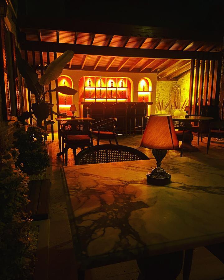 Dionysos 1789 Boutique Hotel Foça Esterno foto